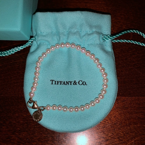 Tiffany & Co. Jewelry - Tiffany’s Pearl Bracelet Ziegfeld Collection